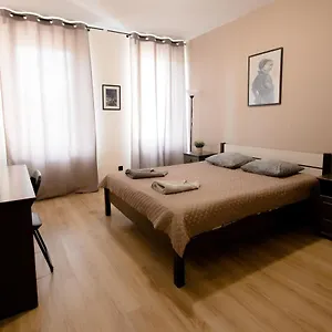 Hidden Peak - Guestrooms Homestay
